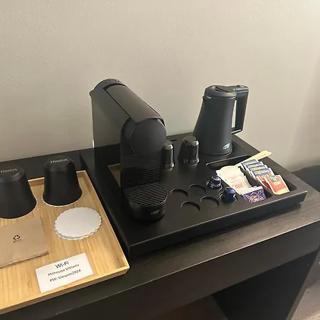 Alojamento de Acomodação e Pequeno-almoço Milhouse - Vitruvio Station