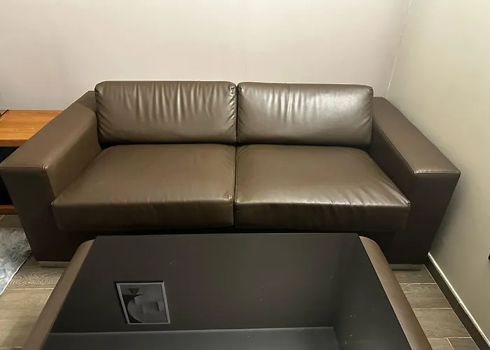 Oda ve Kahvaltı Milhouse - Vitruvio Station 3*